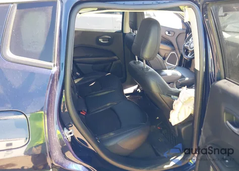 2021 Jeep Compass Latitude 4X4 z USA, uszkodzony, nr VIN 3C4NJDBB8MT584150